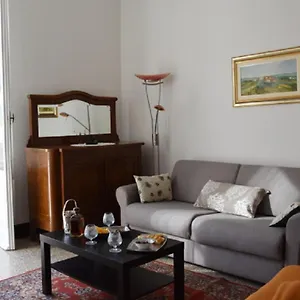Apartment 4 Seasons, Levanto